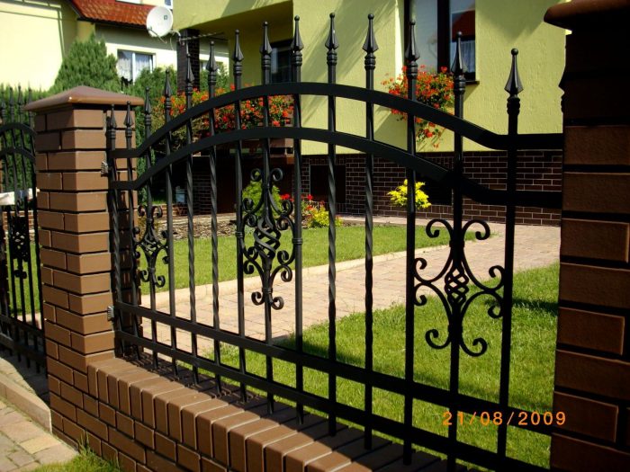image FORGED FENCING MANUFACTURE  TOP-STEEL-KRZYSZTOF-KLYS FORGED FENCING MANUFACTURE
