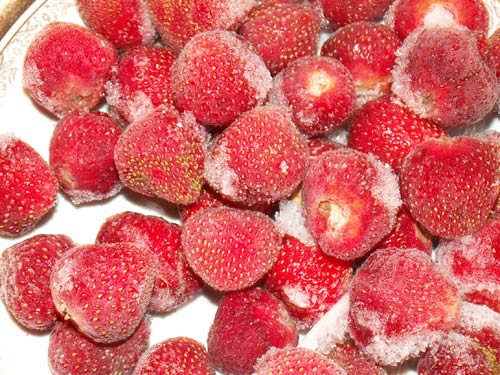 FROZEN STRAWBERRIES