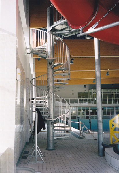 STAINLESS STEEL STAIRS 