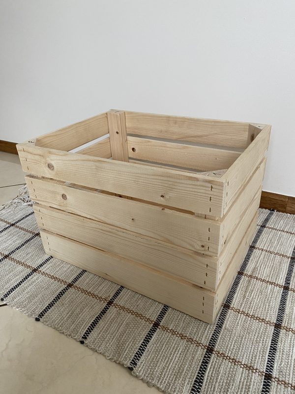 WOODEN CHESTS 