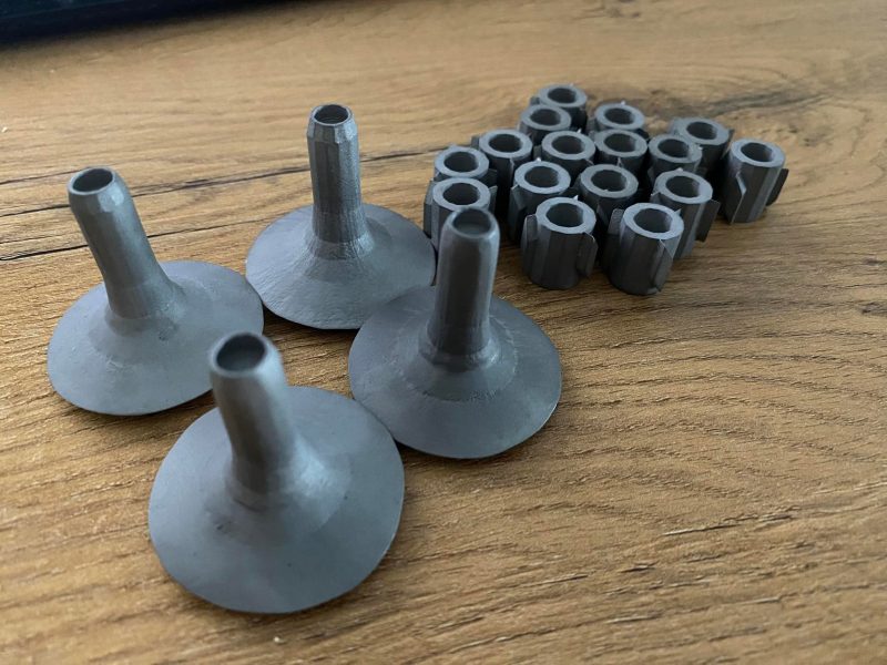 PLASTIC COMPONENTS