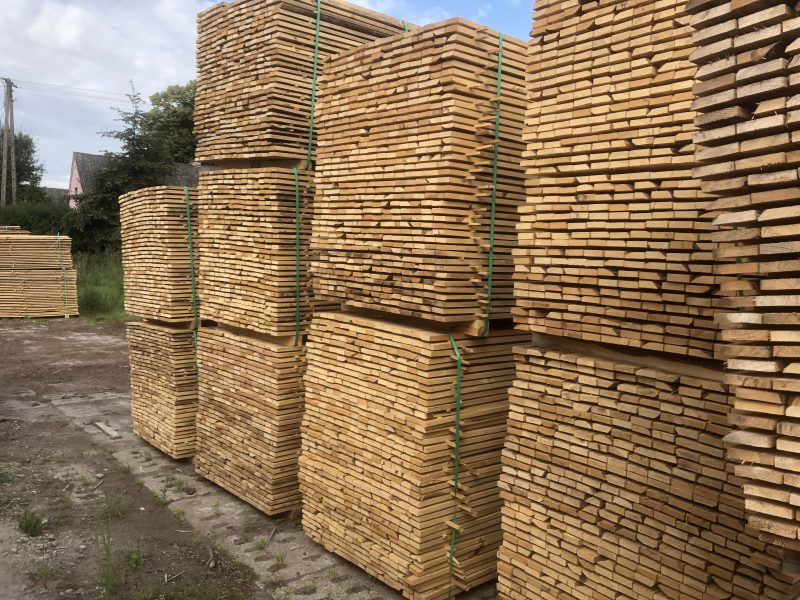 WOODEN PALLETS 