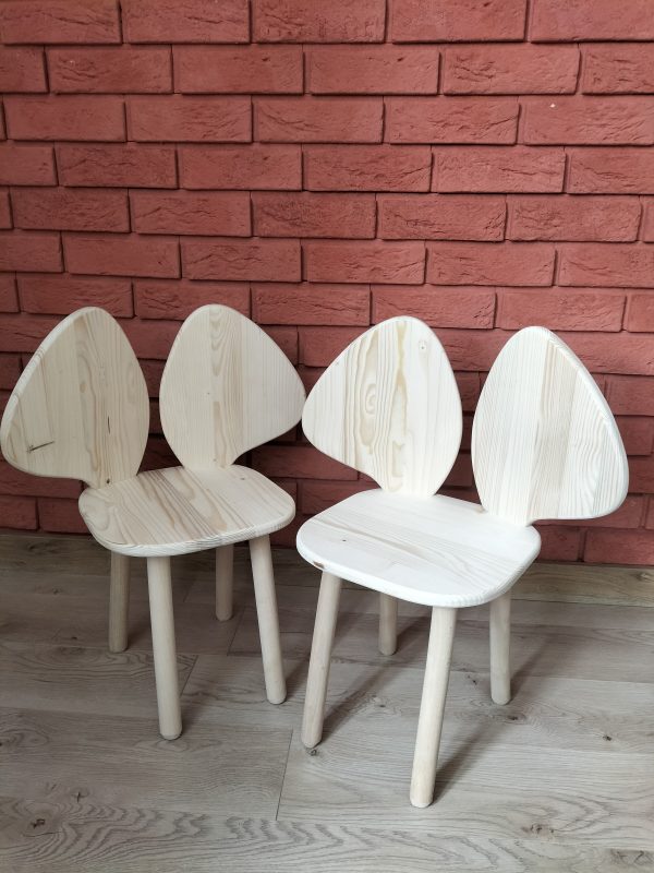 WOODEN HIGH CHAIRS