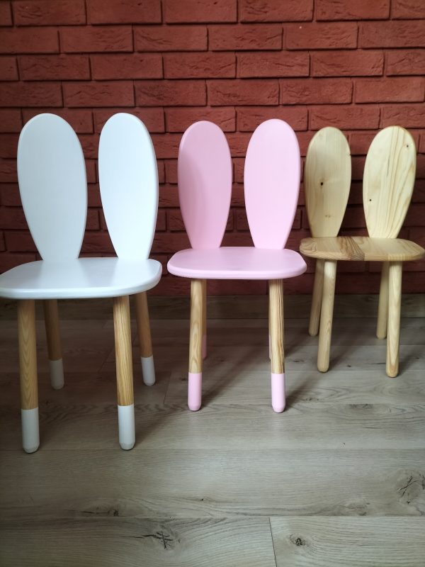 WOODEN HIGH CHAIRS