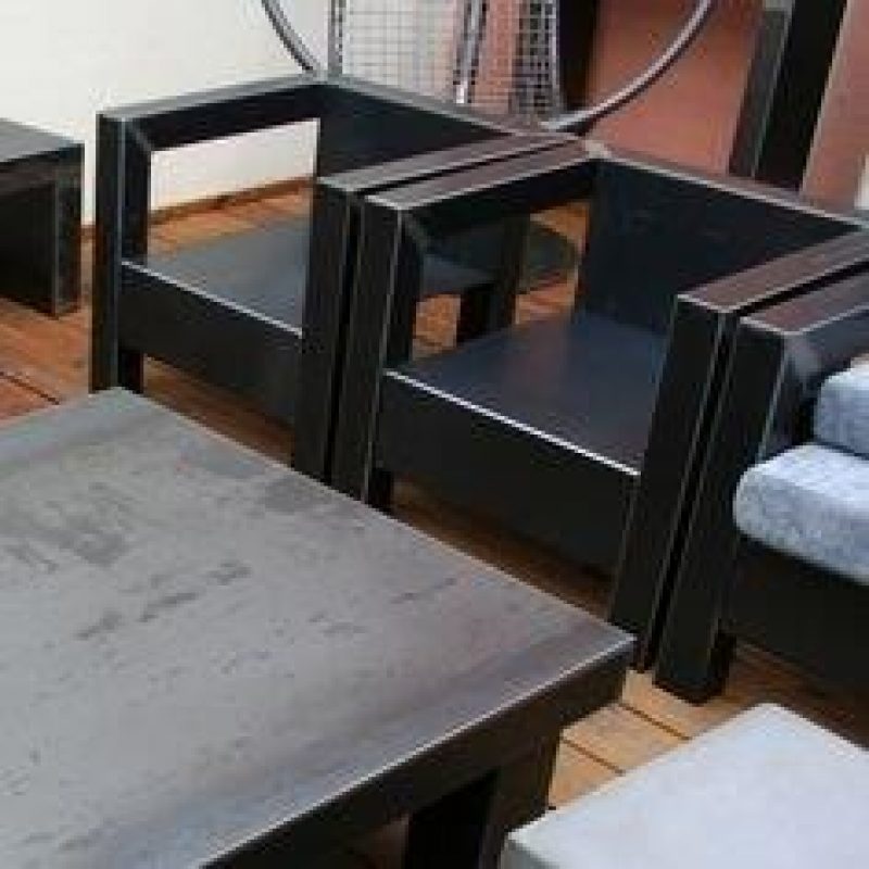 METAL FRAMES FOR ARMCHAIRS
