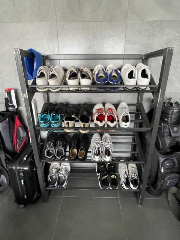 METAL SHELVES FOR SHOES