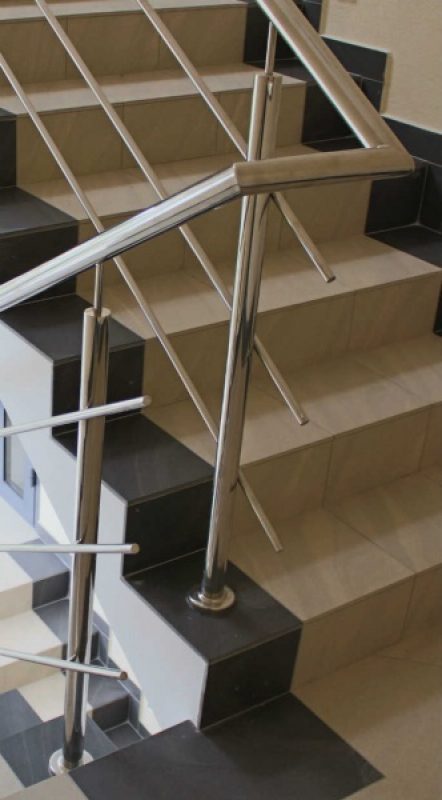 GALVANIZED AND POWDER-COATED METAL BALUSTRADES