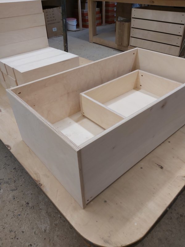 FURNITURE MADE OF PLYWOOD