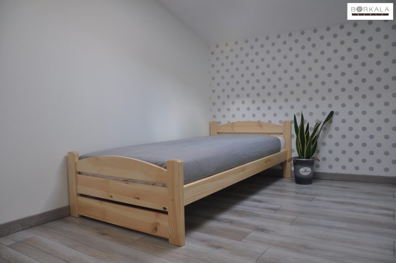 WOODEN BEDS 