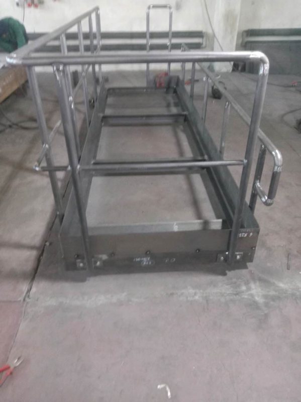 METAL CONTRUCTION WELDING 