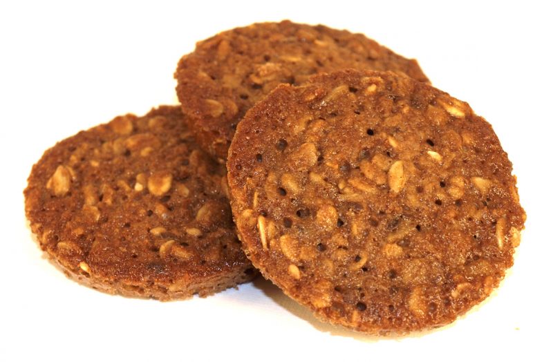 THREE GRAINS CAKES
