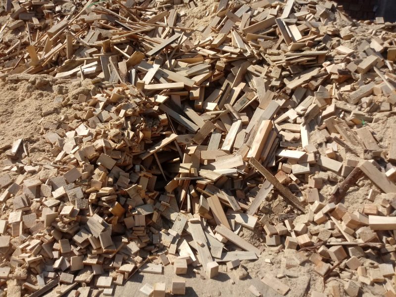 WOODEN EDGINGS