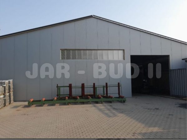 PRODUCTION HALLS MADE OF STEEL