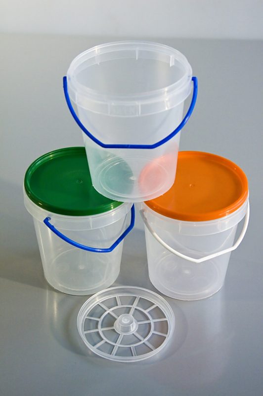 PLASTIC CONTAINERS
