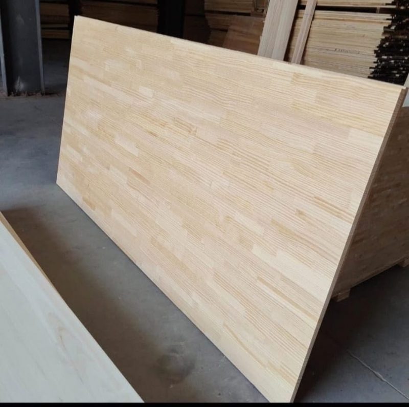 EDGE-GLUED SOLID WOOD PANELS