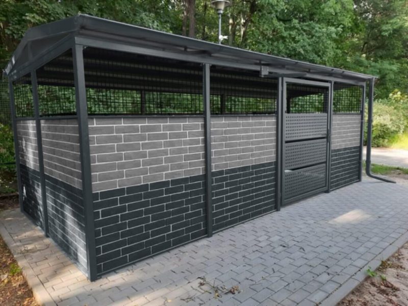 STEEL UMBRELLA ROOFS 