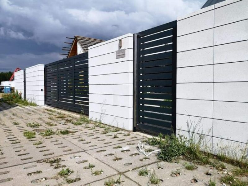 image METAL FENCES  ELMAXX JAKUB LIDZBARSKI