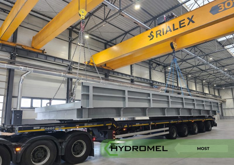 LARGE-SIZE STEEL STRUCTURES 