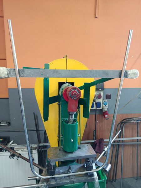 STEEL PIPES BENDING