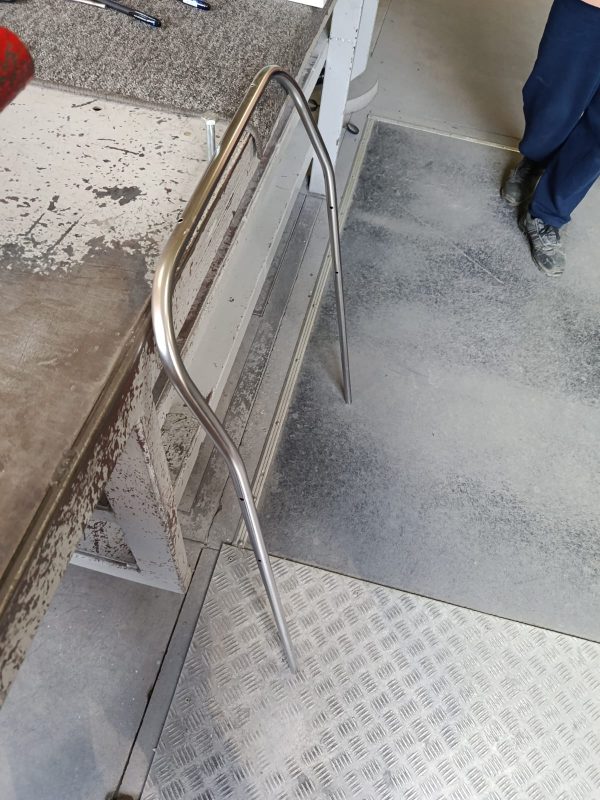BENT STEEL TUBE ELEMENTS 