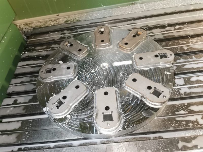 CNC MACHINE MILLING