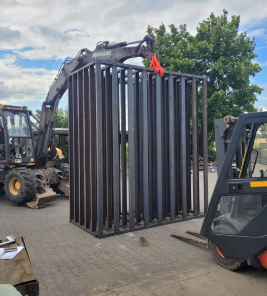 METAL CONTRUCTION WELDING