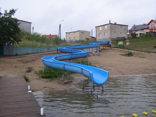 WATER METAL SLIDES FOR SWIMMING POOLS MANUFACTURE