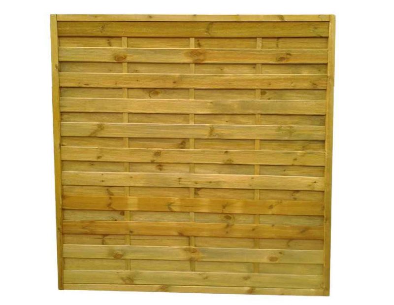 WOODEN GARDEN FENCES