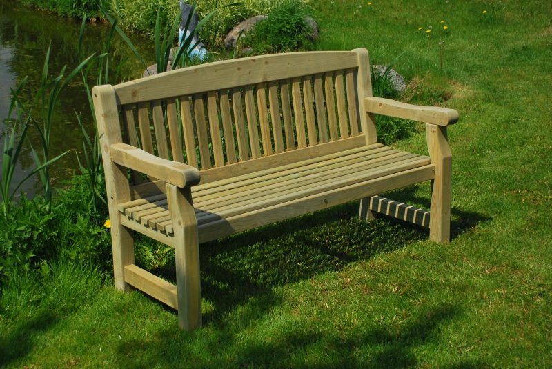 WOODEN GARDEN FURNITURE