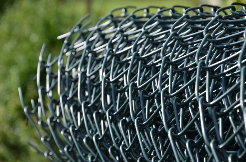 COATED WIRE FENCE