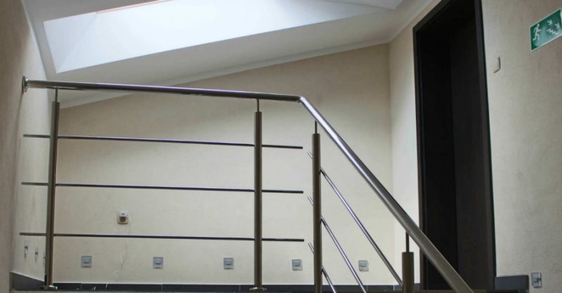 GALVANIZED AND POWDER-COATED METAL BALUSTRADES