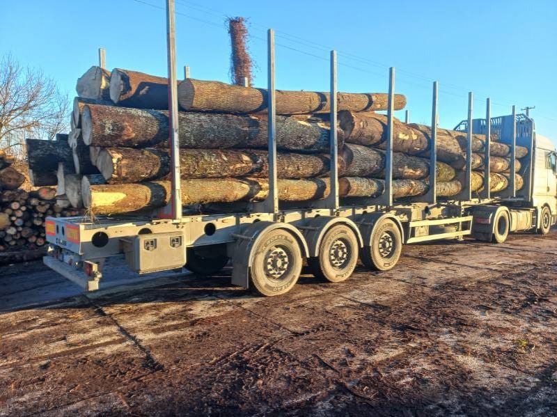 ROUND ASH WOOD WITH BARK